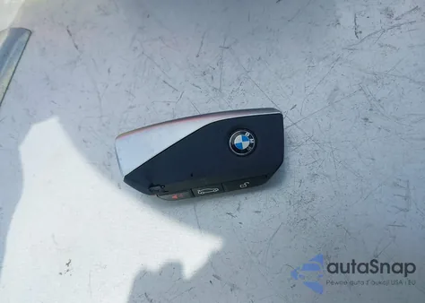 2025 BMW X3 30 xDrive из США, поврежденный, VIN 5UX53GP07S9Y78730